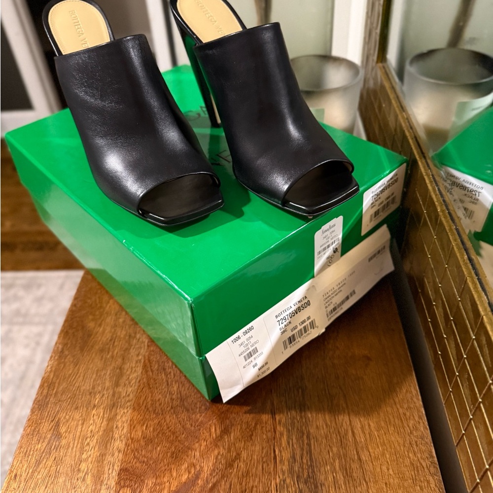 Bottega Veneta Black Women's Mules